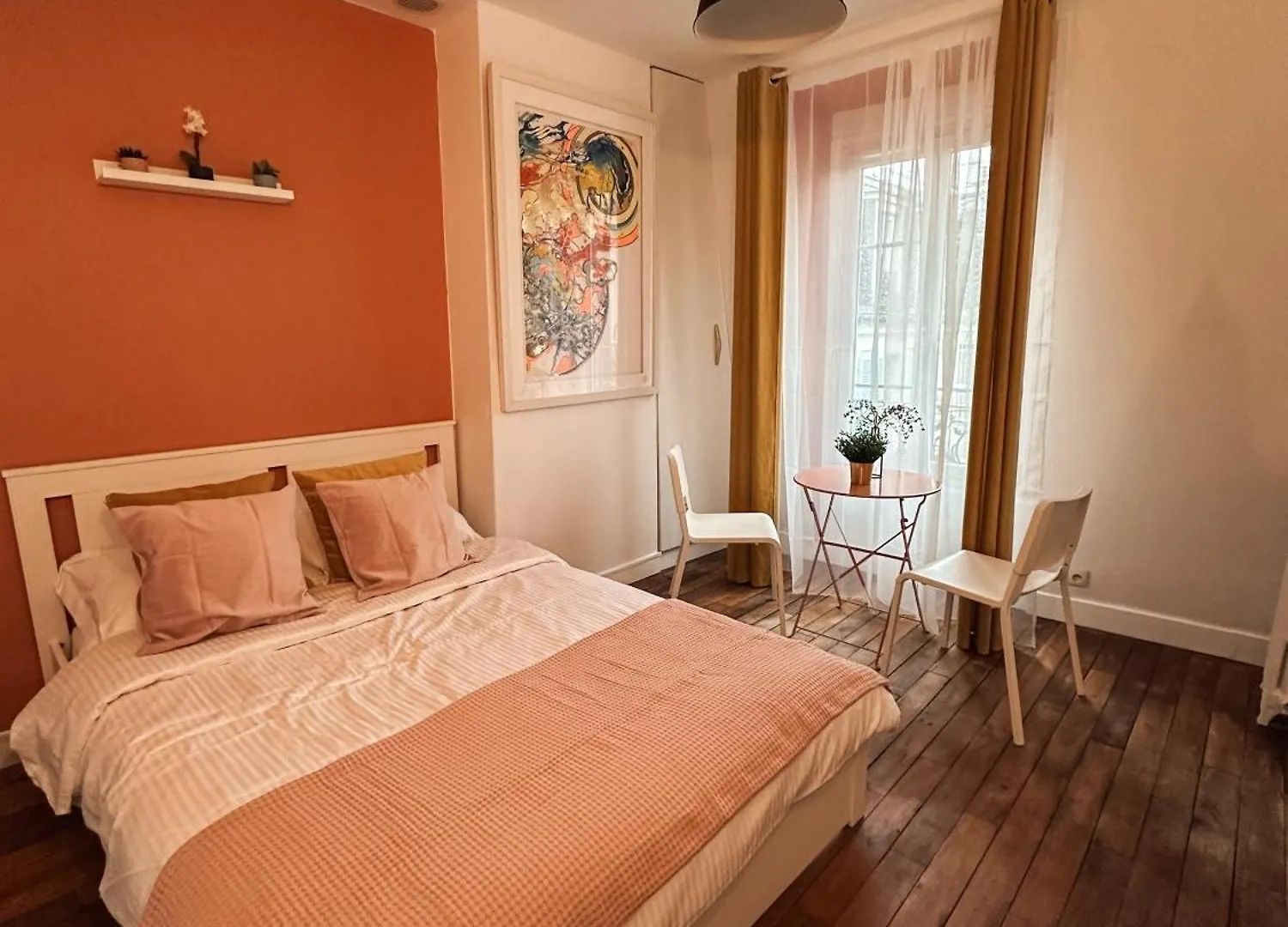 Studio Independant Pres De Montmartre Paris France